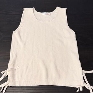 Time and Tru White Knit Top